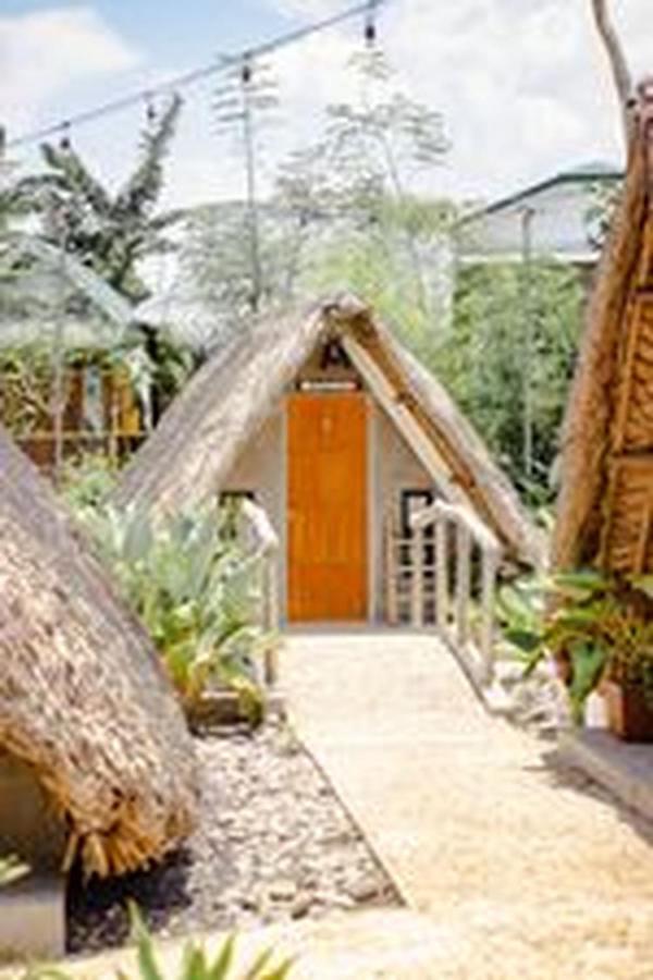 Your Brothers House Tribal Village Legazpi Esterno foto