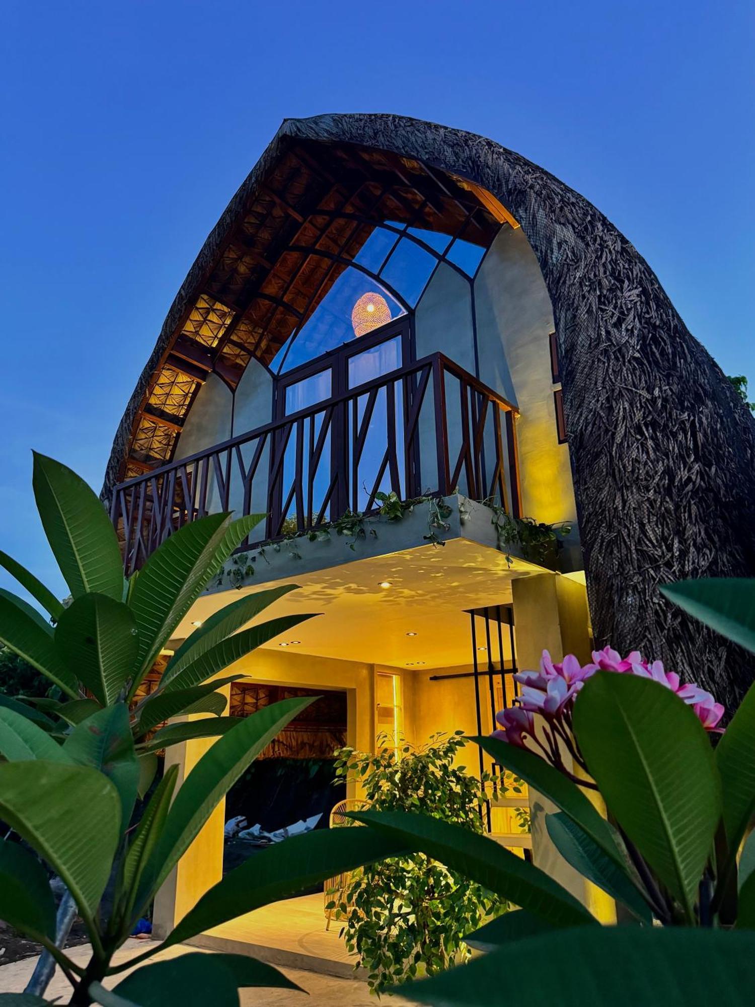 Your Brothers House Tribal Village Legazpi Esterno foto